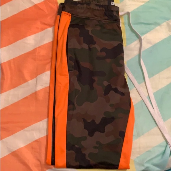 Track pants - Picture 1 of 1